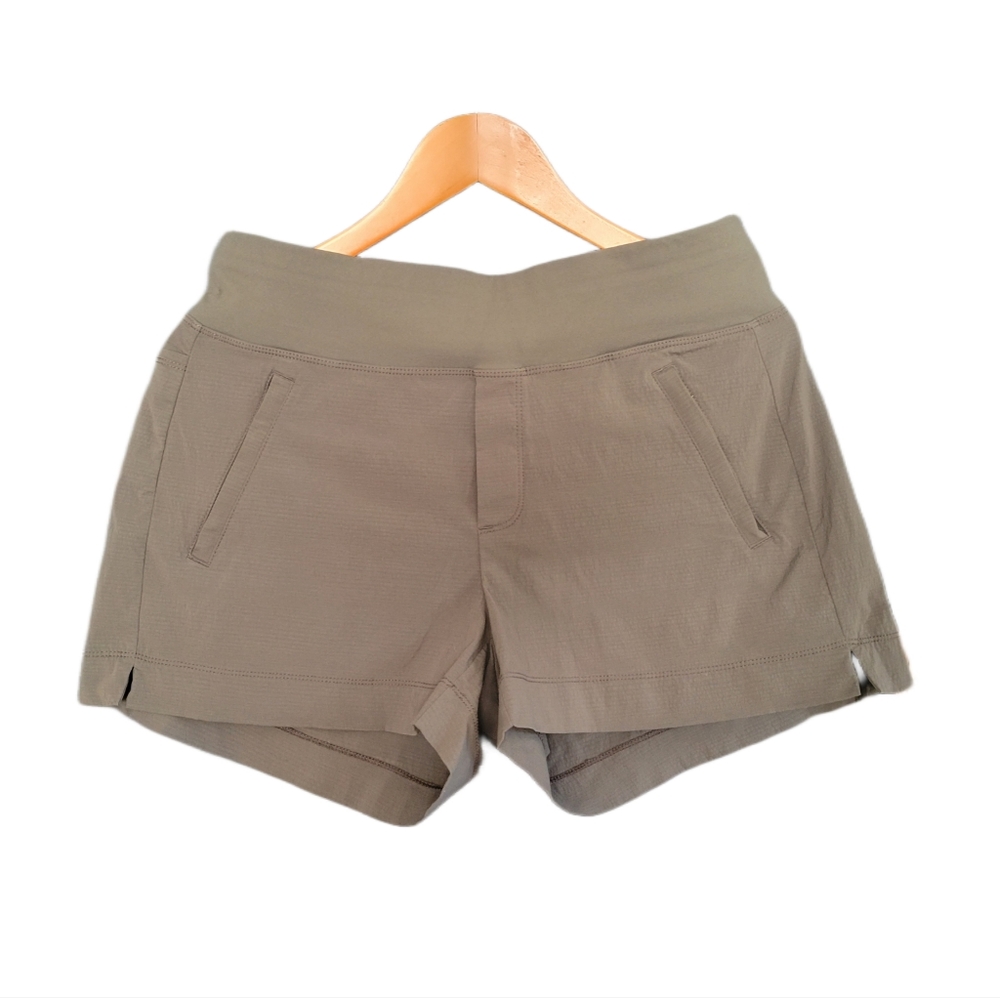 Athleta Trekkie North Shorts • Size 10 • Olive Green • Like New